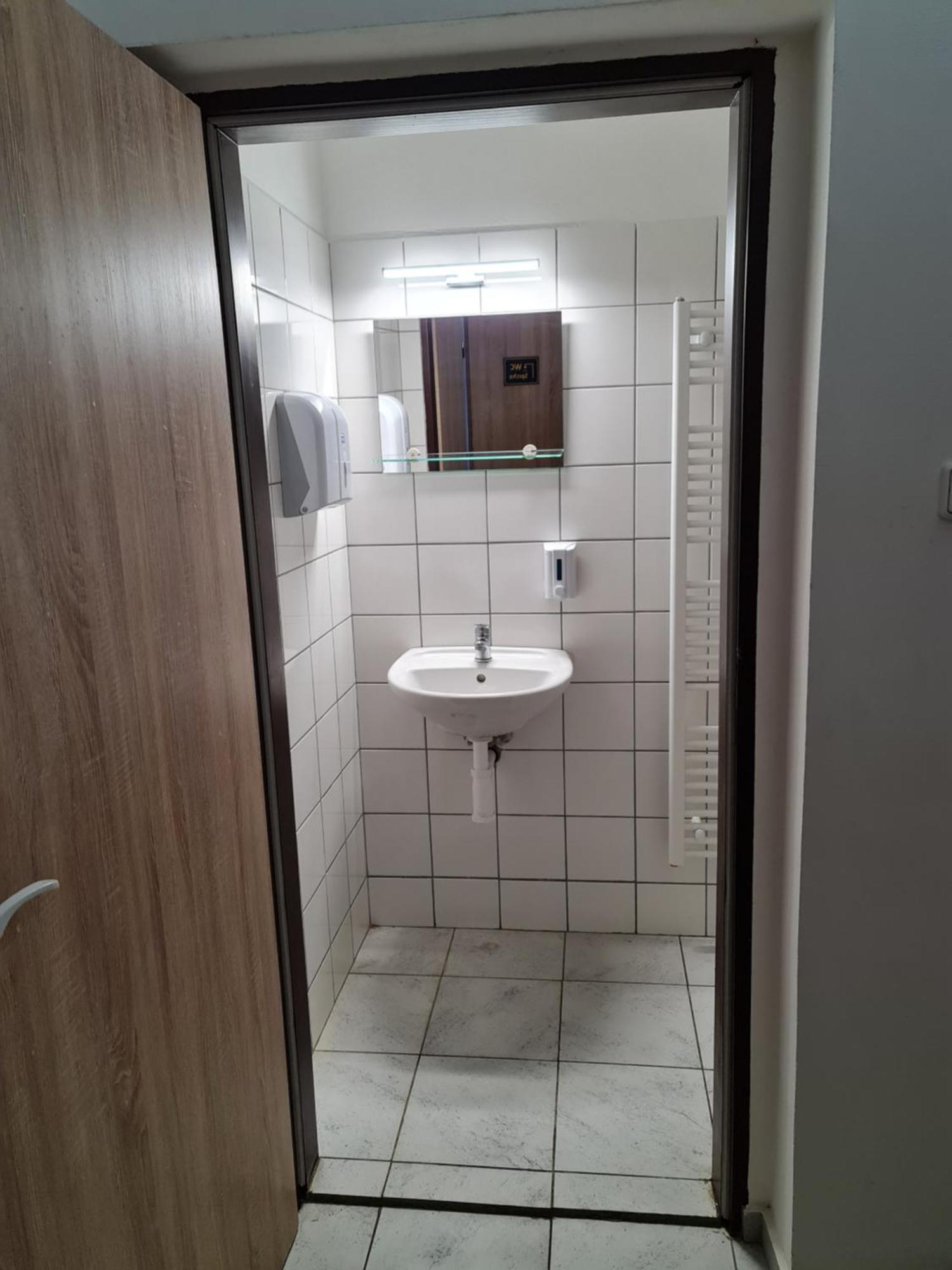 Nika Beds Otel Pardubice Dış mekan fotoğraf